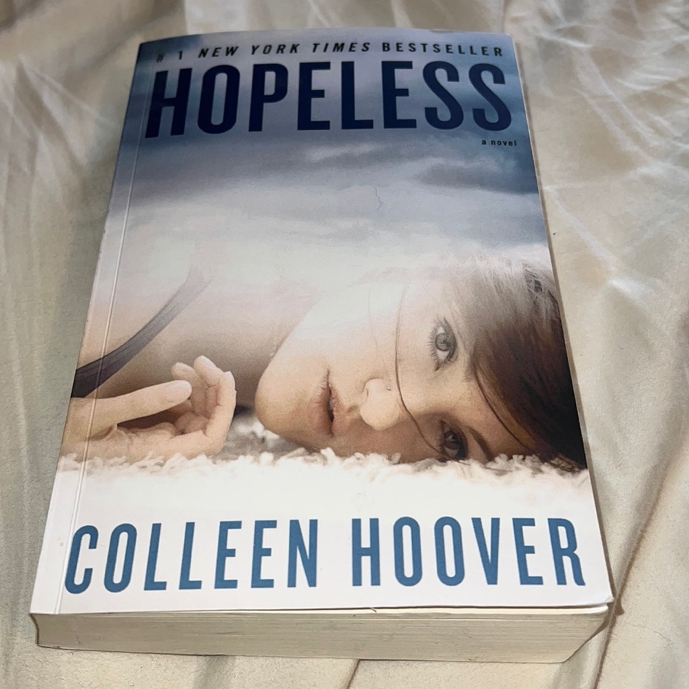 Hopeless by Colleen Hoover